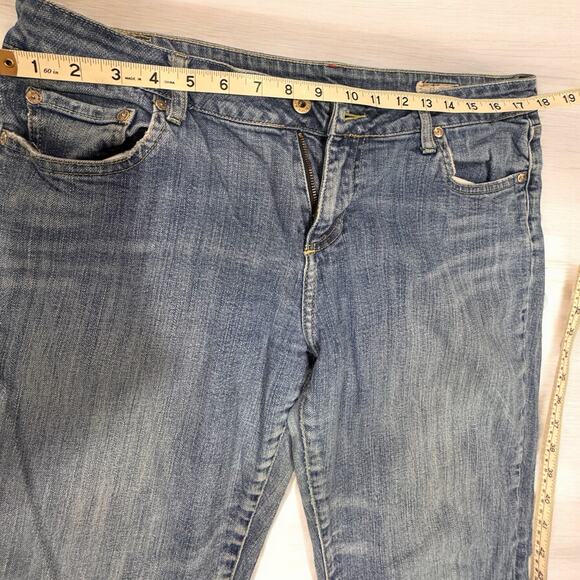 SO wear it declare it -Vintage Style Flared Jeans Medium Blue Size 13A women's - Picture 9 of 9